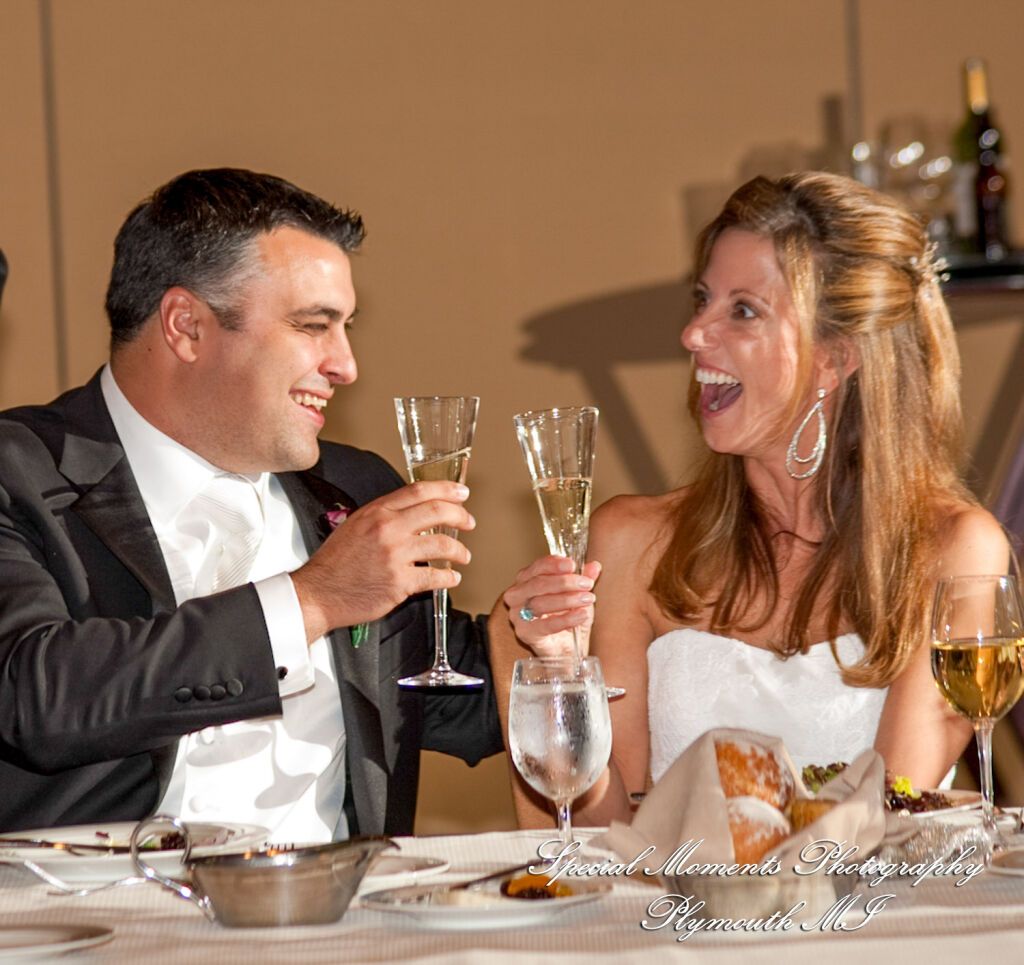 Julie & Ajay at MGM Grand Hotel & Casino Detroit MI wedding photography