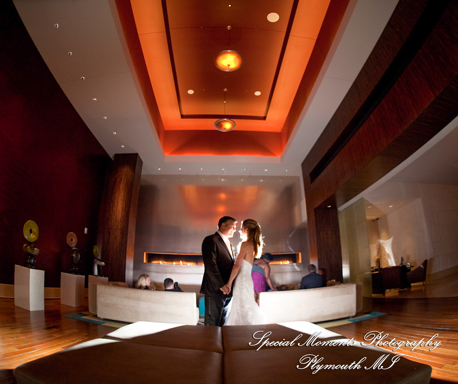 Julie & Ajay at MGM Grand Hotel & Casino Detroit MI wedding photography