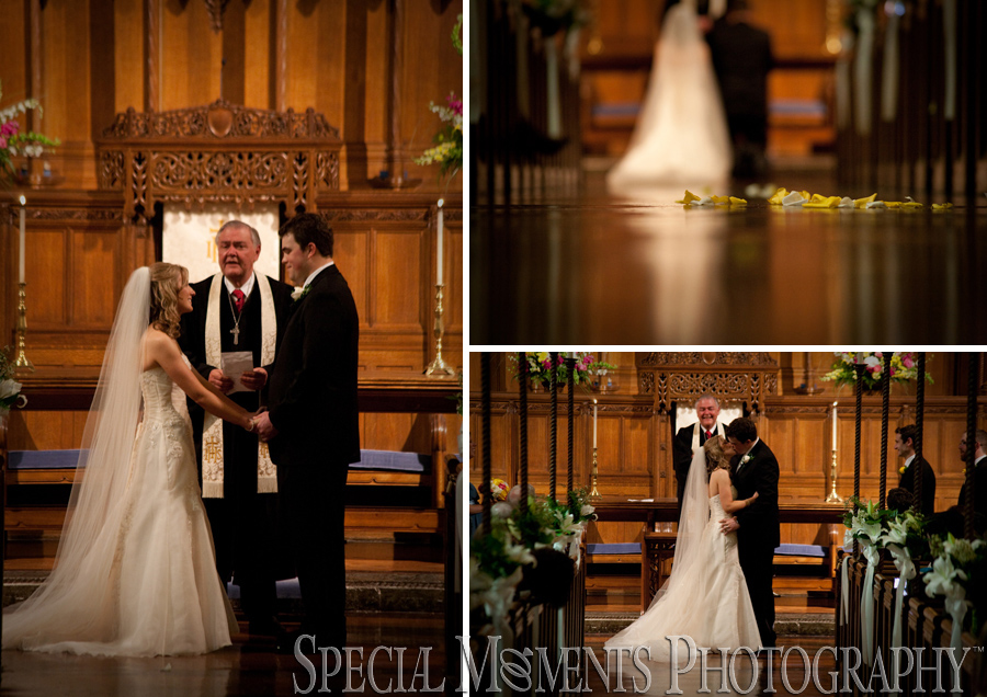 Jefferson Avenue Presbyterian Detroit MI wedding photograph