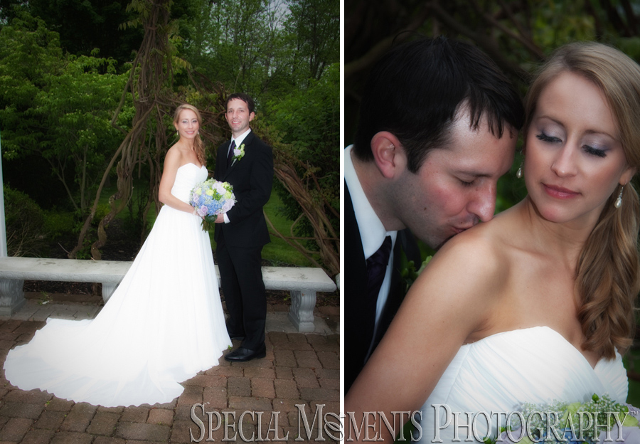 Wellers Carriage House wedding Saline MI