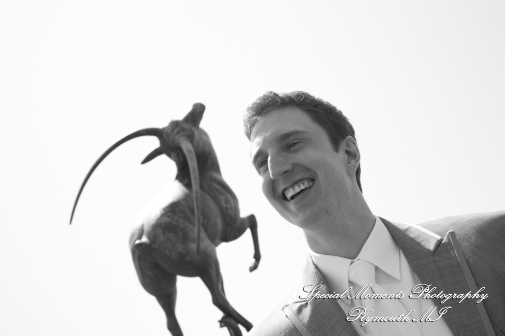 Oh & Brian at Anna Scripps Whitcomb Conservatory Detroit MI wedding photography