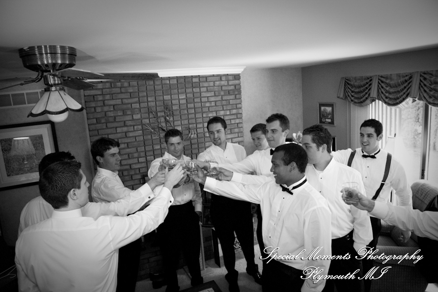 Jennifer & Jason at St. Kateri Tekakwitha Catholic Dearborn MI wedding photography