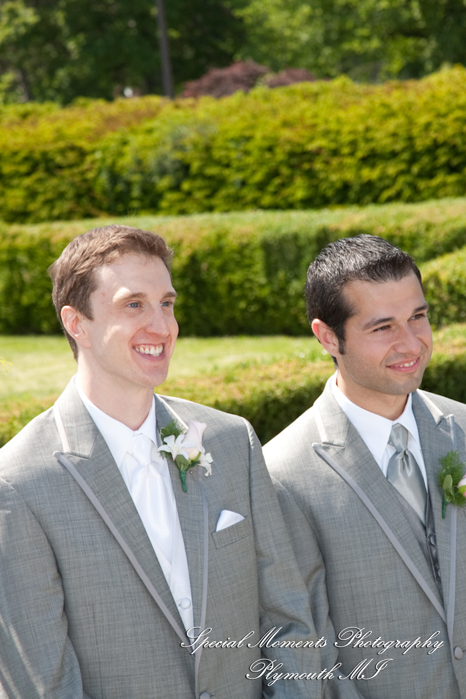 Oh & Brian at Anna Scripps Whitcomb Conservatory Detroit MI wedding photography