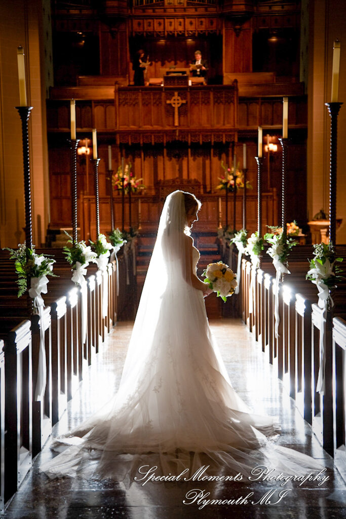 Allison & Richard at Jefferson Avenue Presbyterian Detroit MI wedding photography