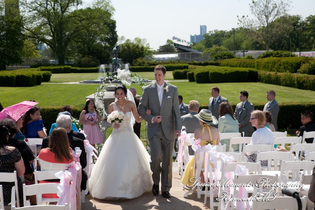 Oh & Brian at Anna Scripps Whitcomb Conservatory Detroit MI wedding photography
