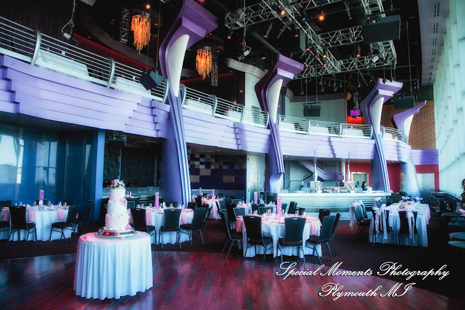 Oh & Brian at MotorCity Casino Hotel Detroit MI wedding photography