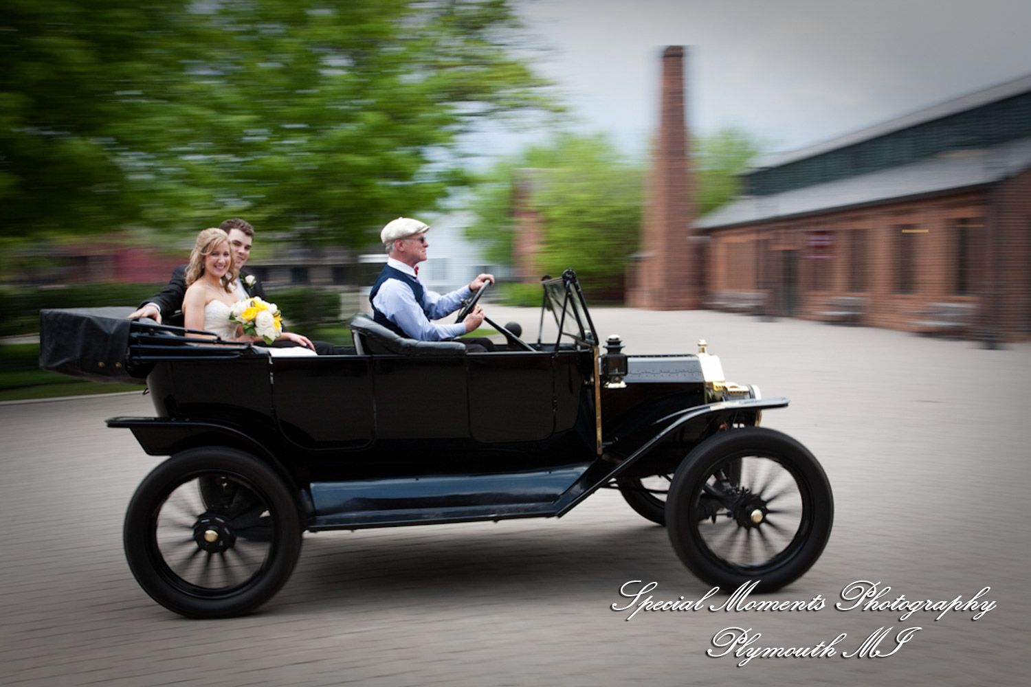 Allison & Richard at Lovett Hall Greenfield Village Dearborn MI wedding photography