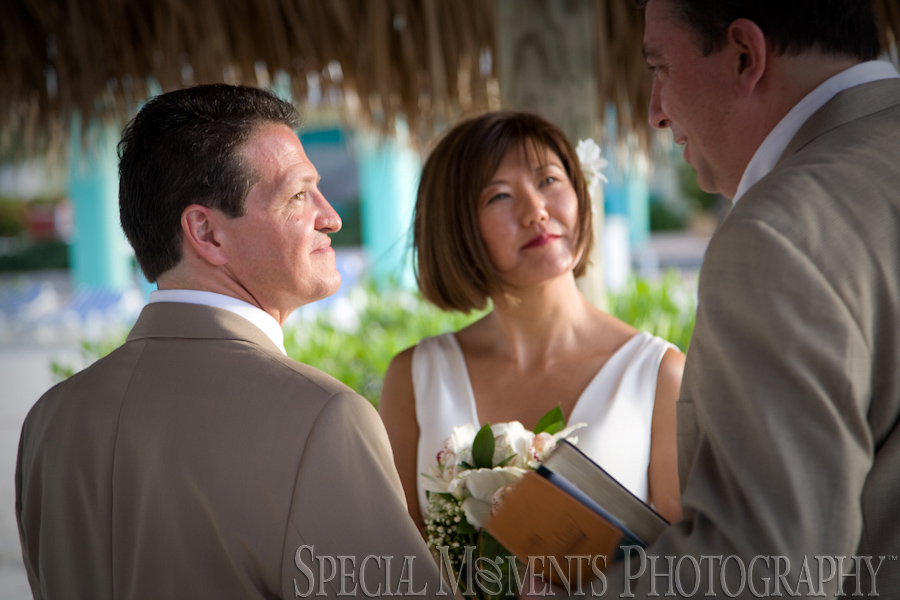 Marriott Key Largo Bay Resort FL wedding photograph