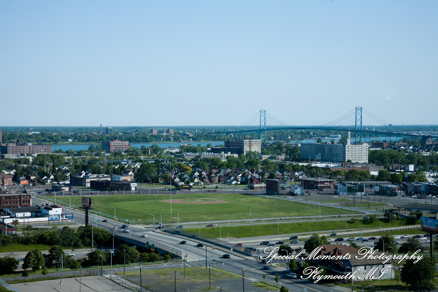 Oh & Brian at MotorCity Casino Hotel Detroit MI wedding photography