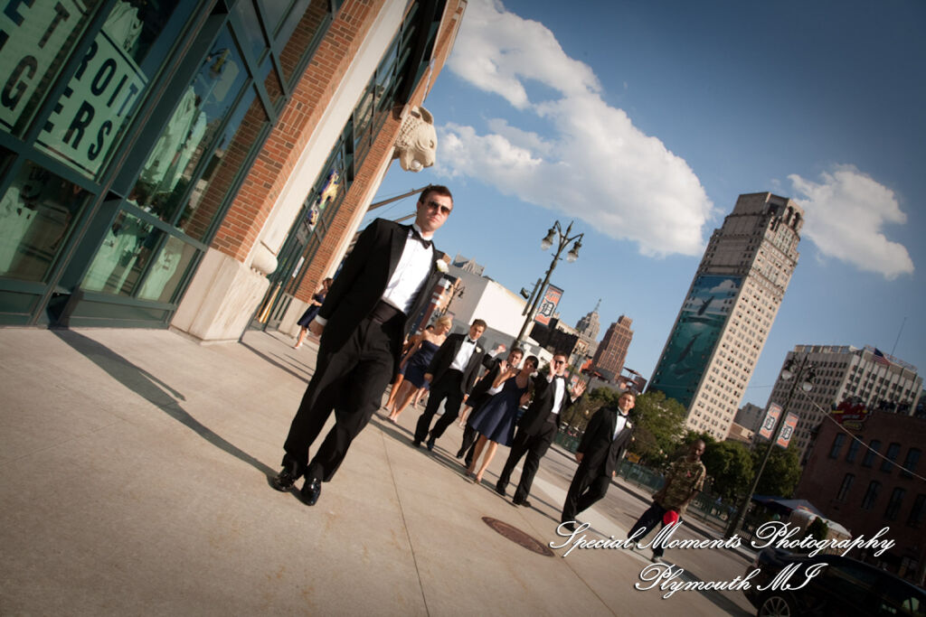 Jennifer & Jason in Downtown Detroit MI wedding photography