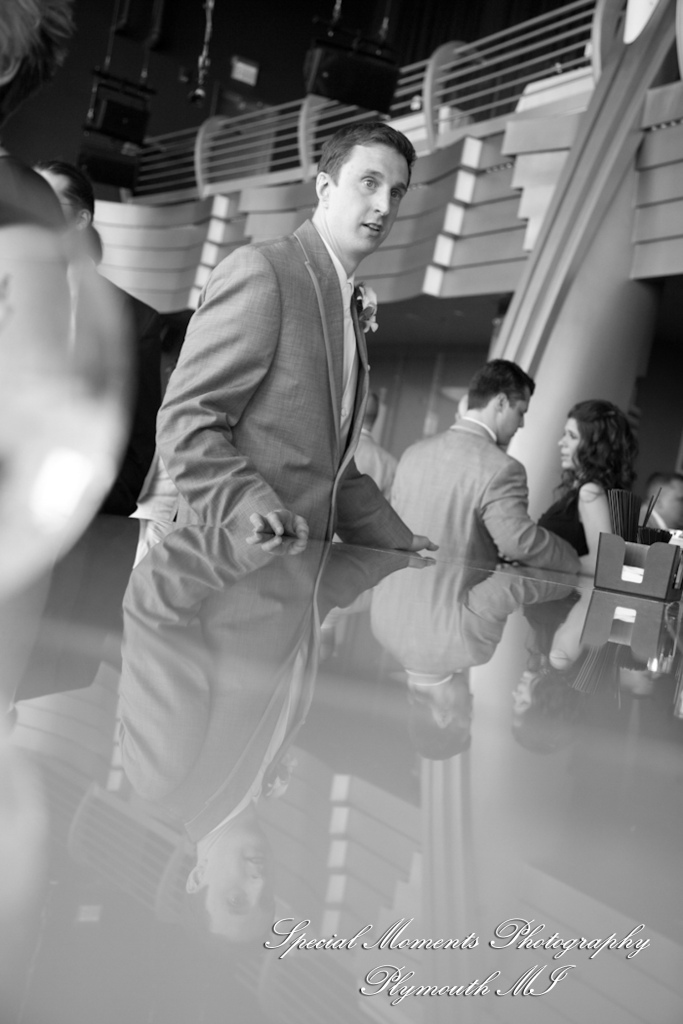 Oh & Brian at MotorCity Casino Hotel Detroit MI wedding photography