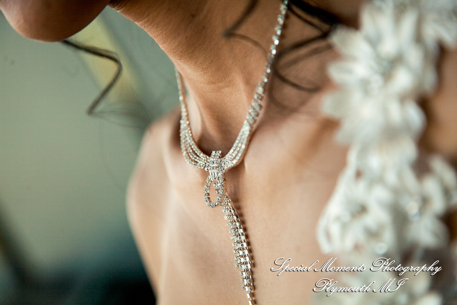 Oh & Brian at MotorCity Casino Hotel Detroit MI wedding photography