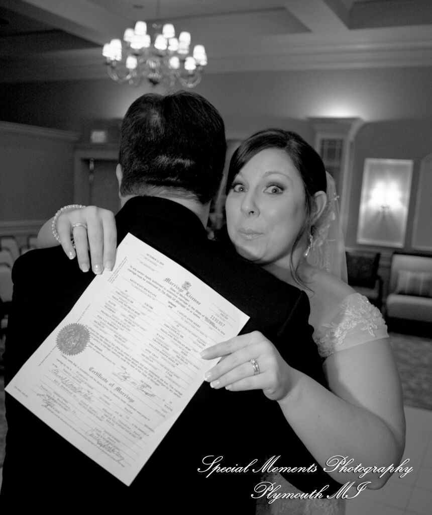 Caitlin & Kevin at Plymouth Manor Plymouth MI wedding photography