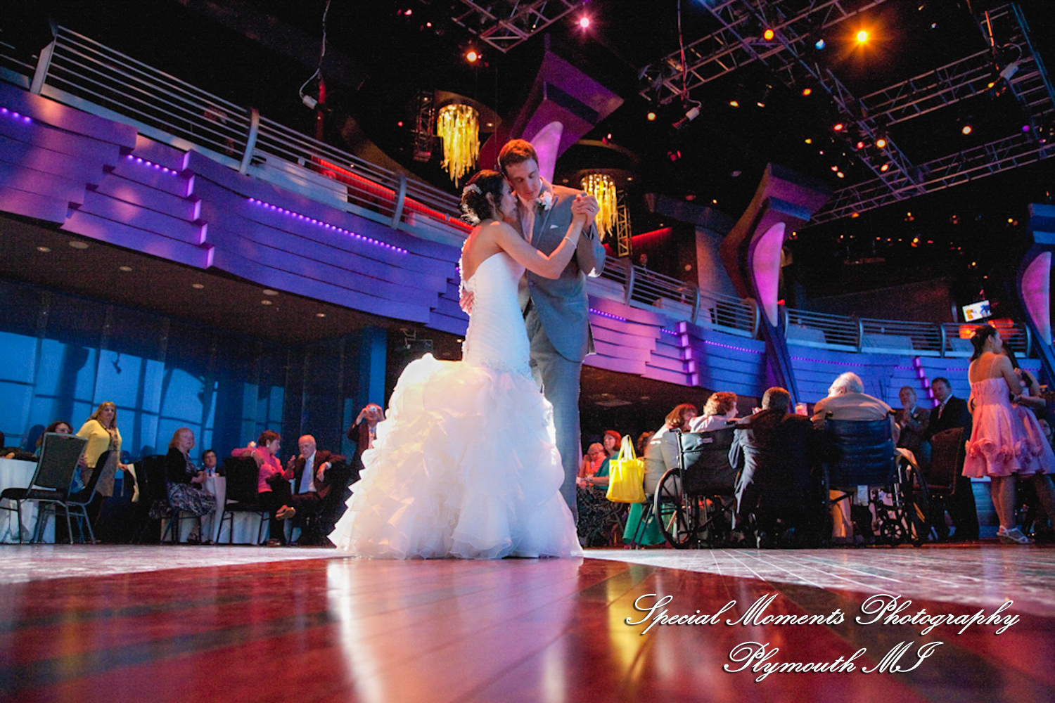 Oh & Brian at MotorCity Casino Hotel Detroit MI wedding photography