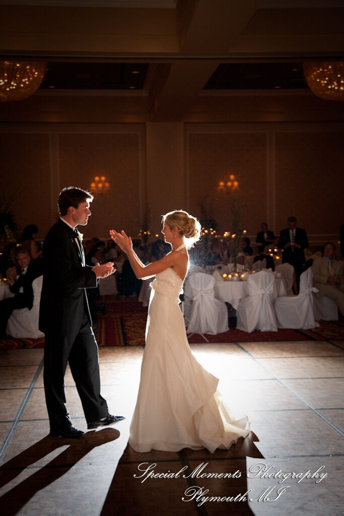 Jennifer & Jason at Dearborn Inn Dearborn MI wedding photography