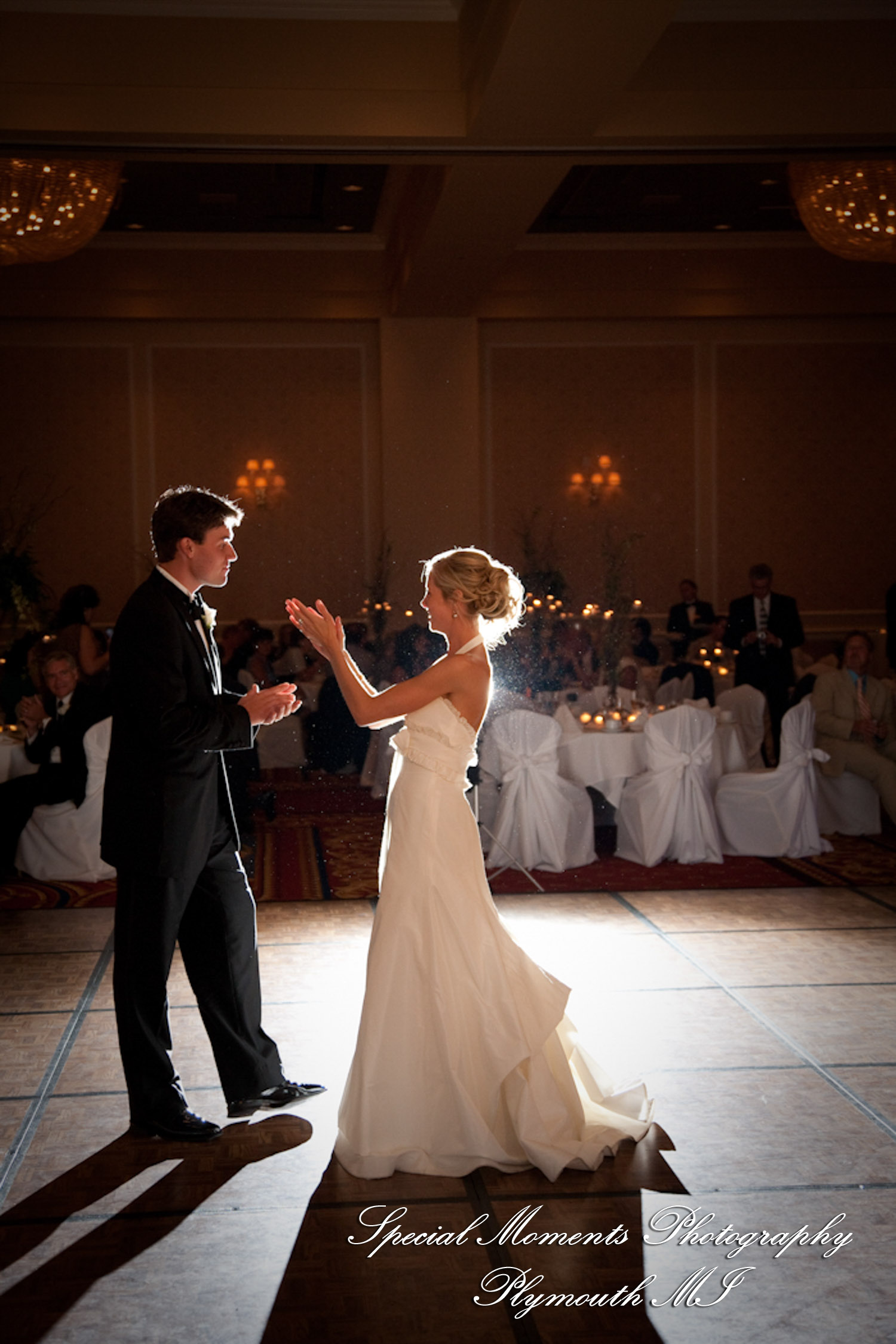 Jennifer & Jason at Dearborn Inn Dearborn MI wedding photography