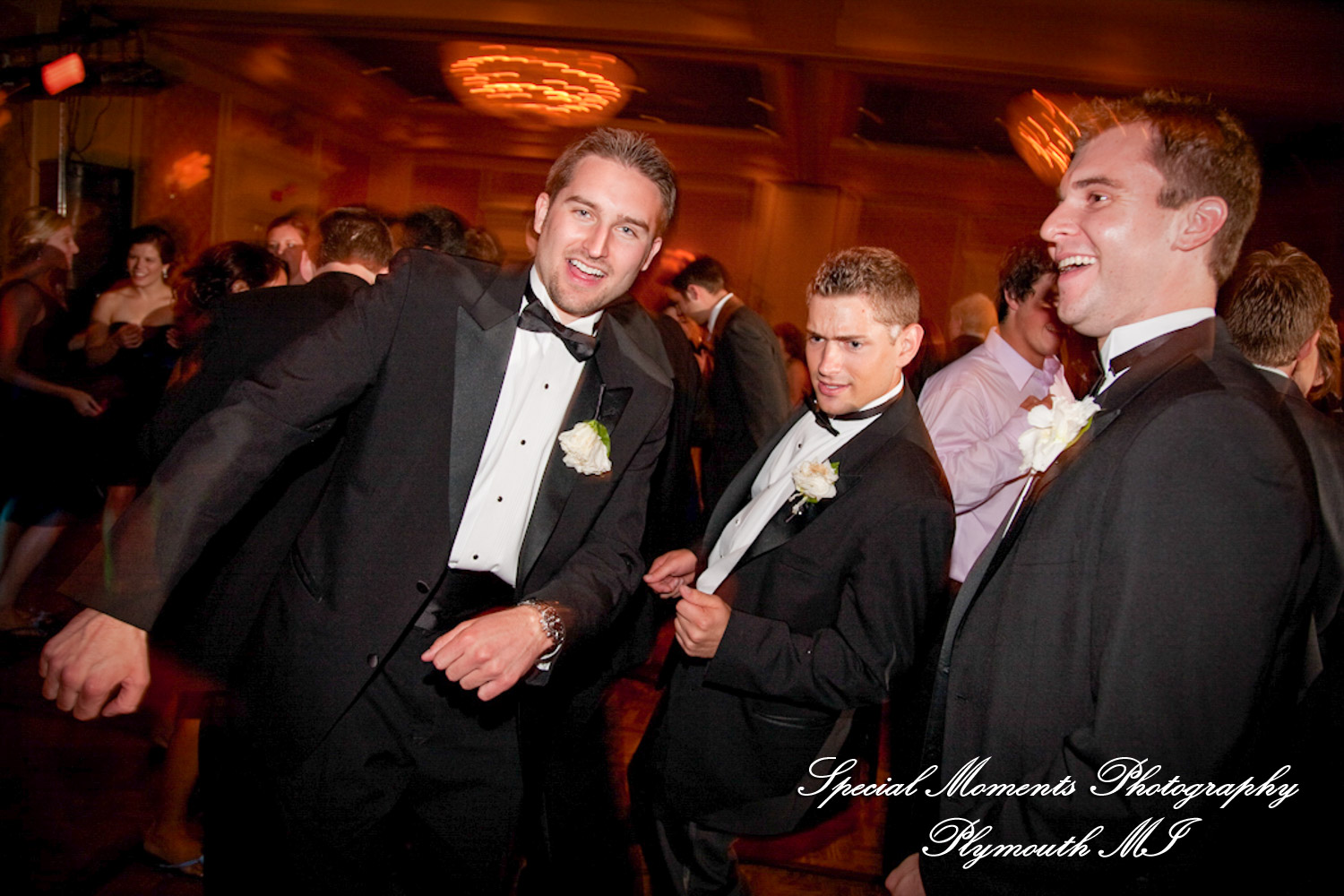 Jennifer & Jason at Dearborn Inn Dearborn MI wedding photography