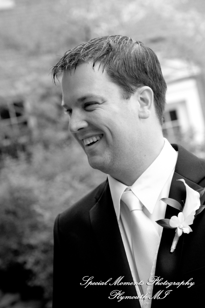 Rachel & Matt at Ginger Meyer Gardens Greenfield Village Dearborn MI wedding photography