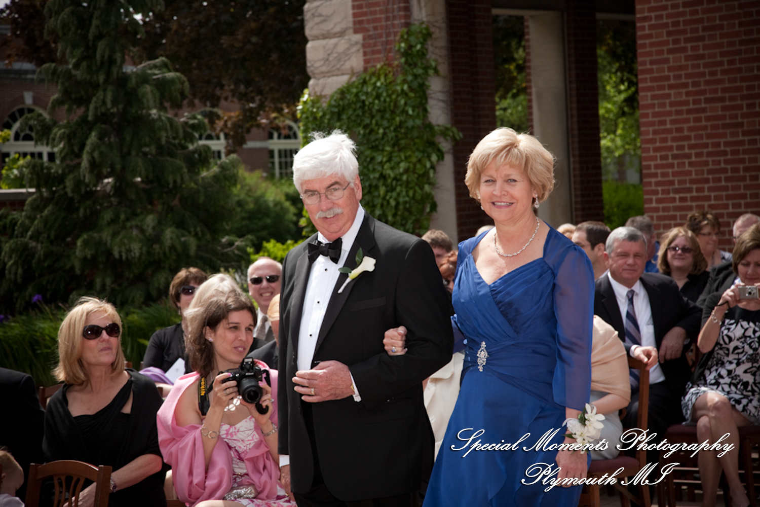 Rachel & Matt at Ginger Meyer Gardens Greenfield Village Dearborn MI wedding photography