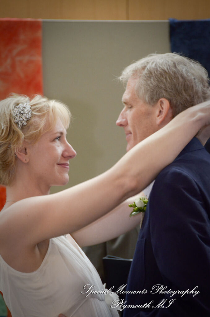 Michele & Glenn at First Unitarian Universalist Congregation Ann Arbor MI wedding photography