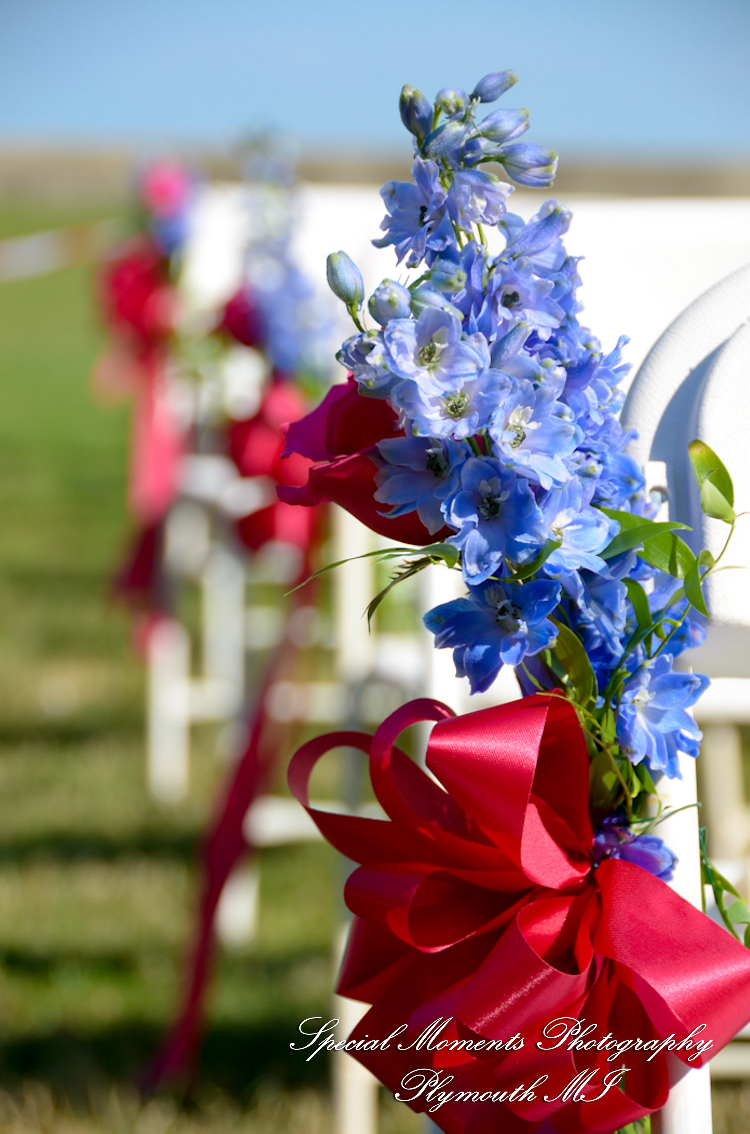 Allison & Christopher at Grosse Pointe War Memorial Grosse Pointe Farms MI wedding photography