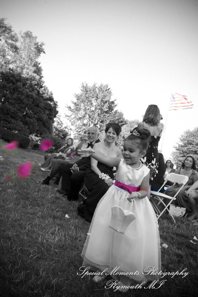 Allison & Christopher at Grosse Pointe War Memorial Grosse Pointe Farms MI wedding photography