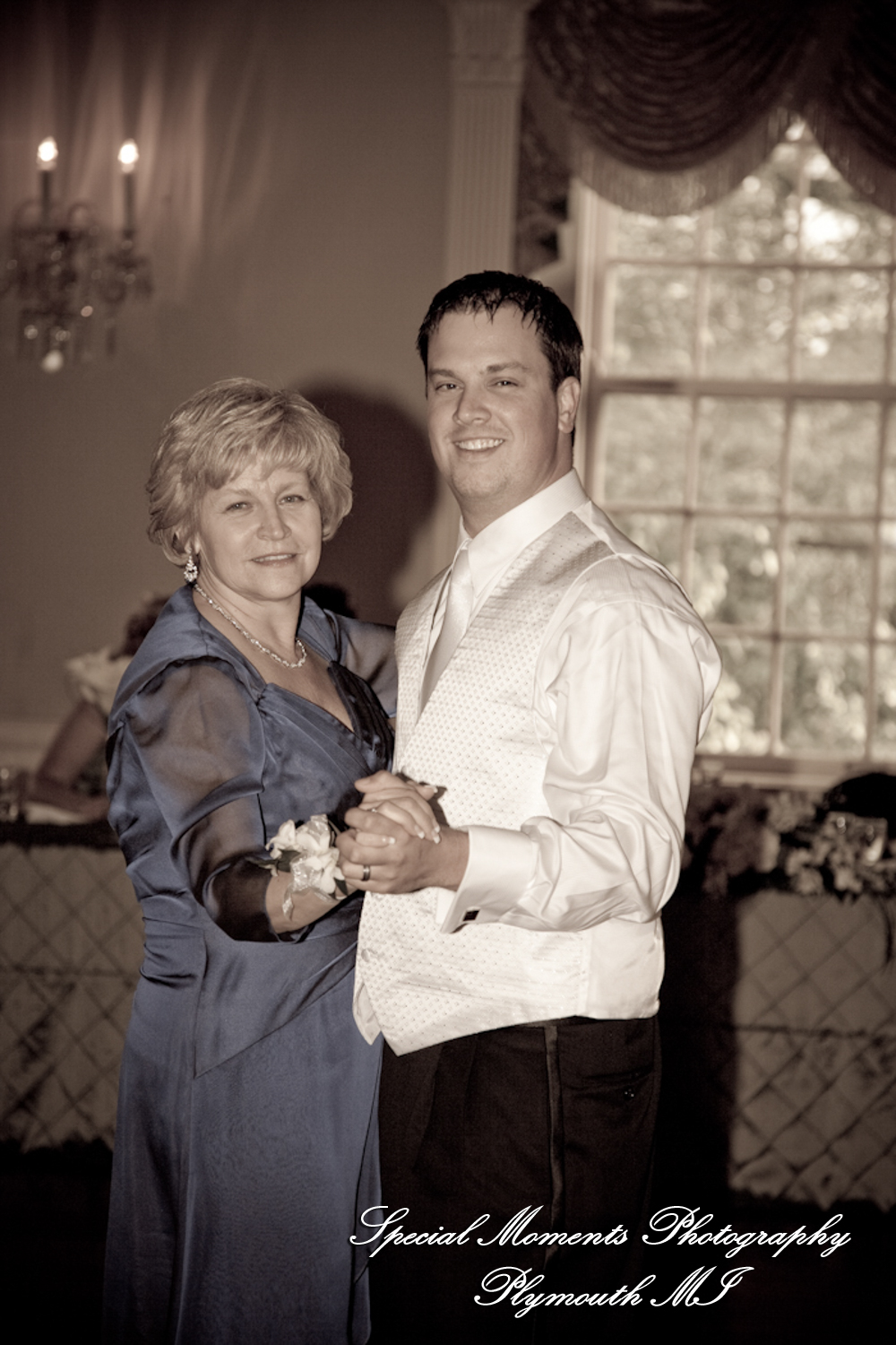 Rachel & Matt at Lovett Hall Greenfield Village Dearborn MI wedding photography