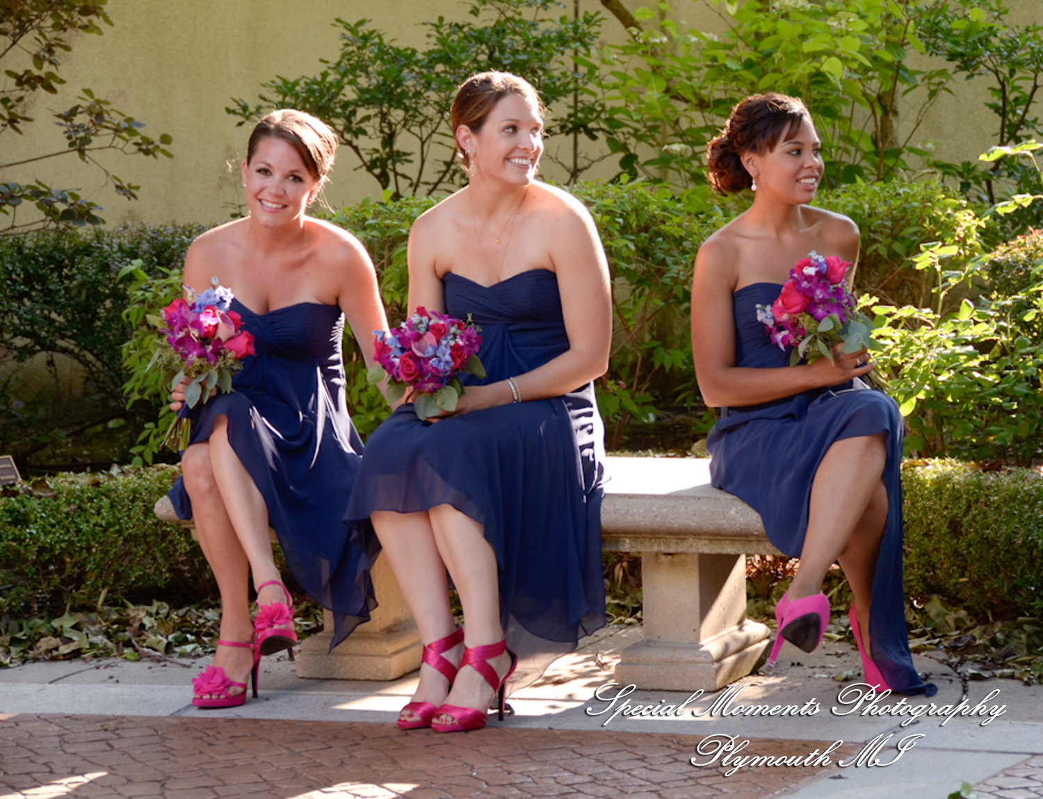 Allison & Christopher at Grosse Pointe War Memorial Grosse Pointe Farms MI wedding photography