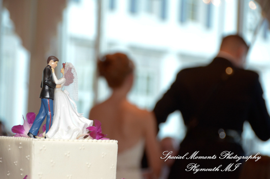 Allison & Christopher at Grosse Pointe War Memorial Grosse Pointe Farms MI wedding photography