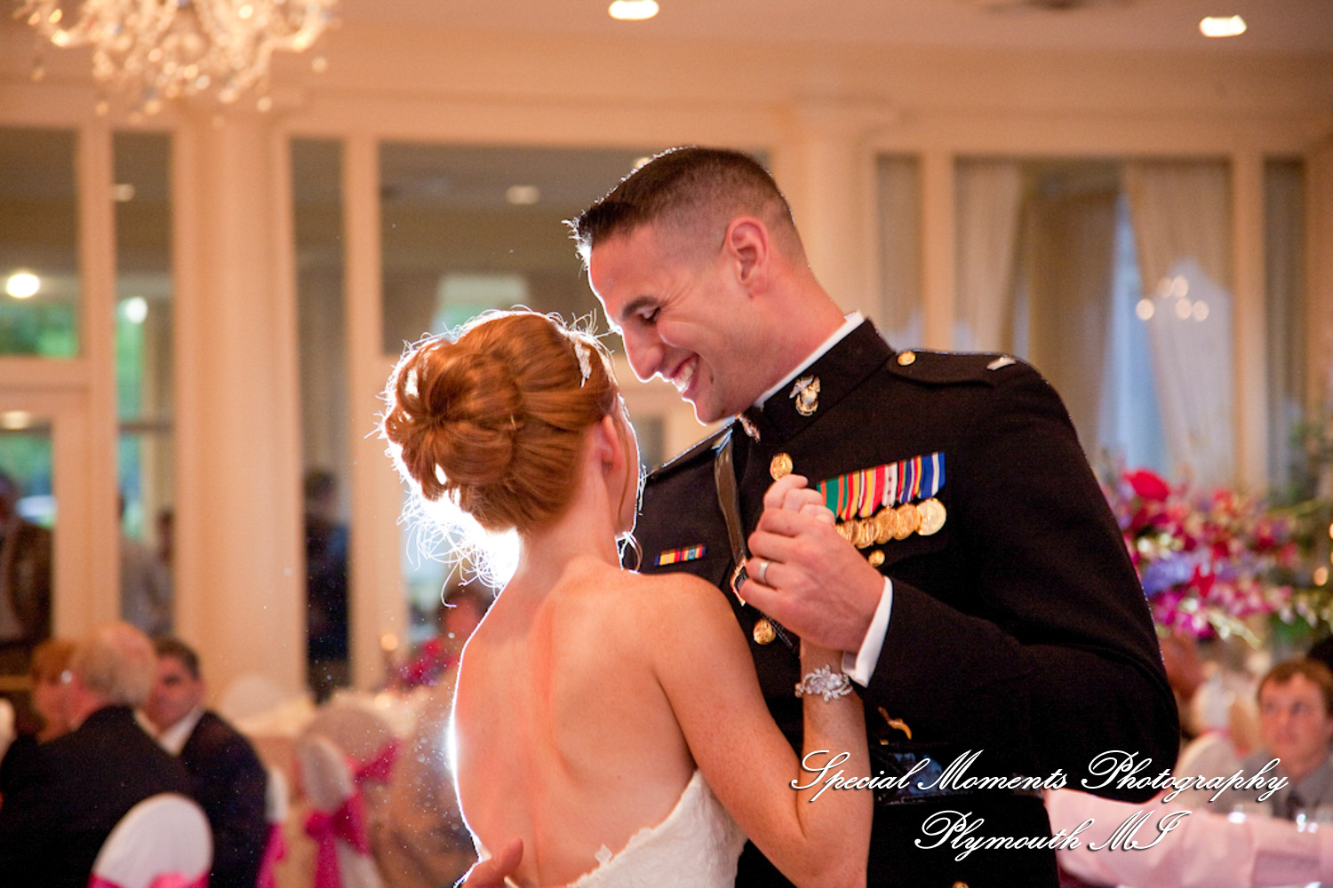 Allison & Christopher at Grosse Pointe War Memorial Grosse Pointe Farms MI wedding photography