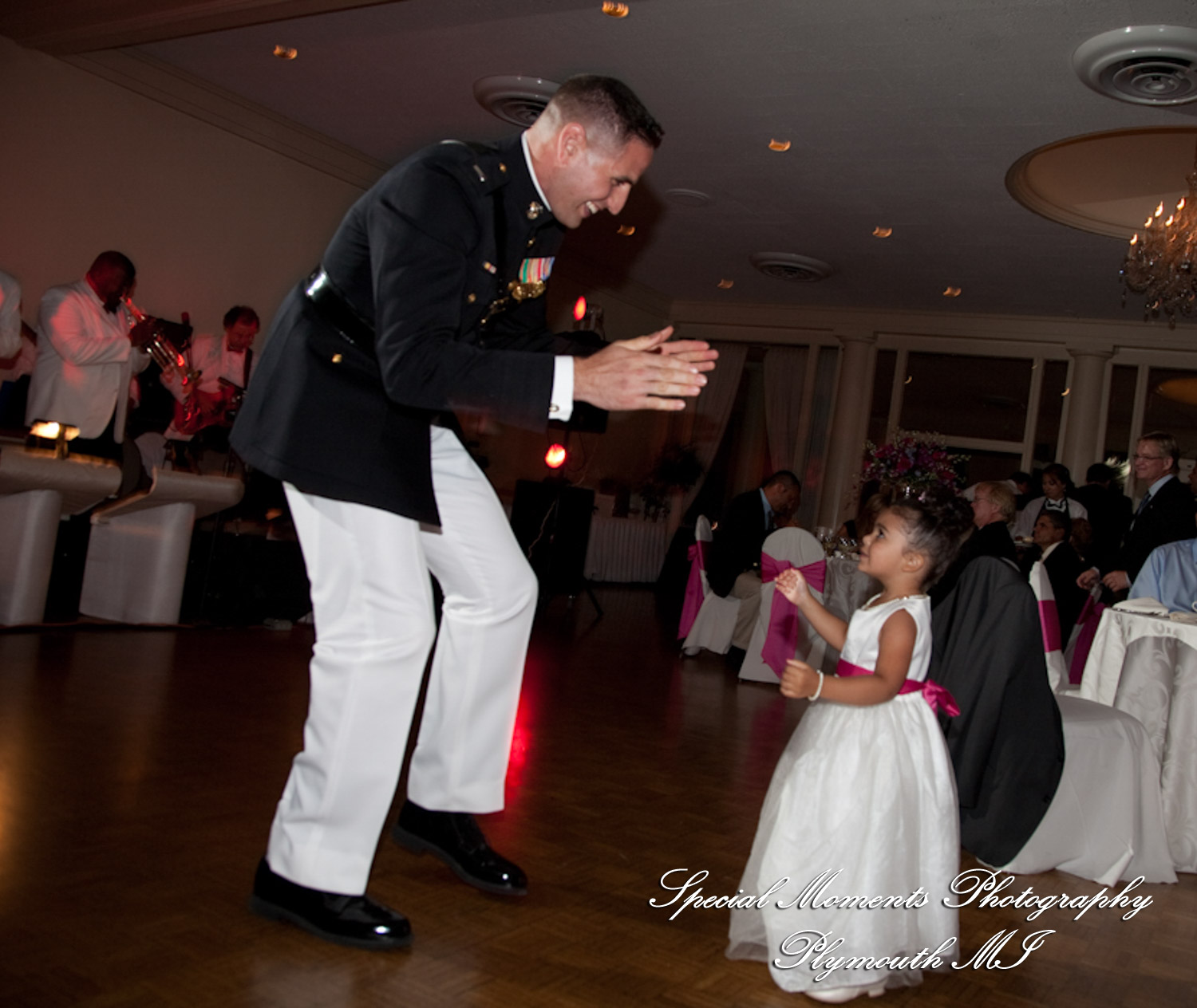 Allison & Christopher at Grosse Pointe War Memorial Grosse Pointe Farms MI wedding photography
