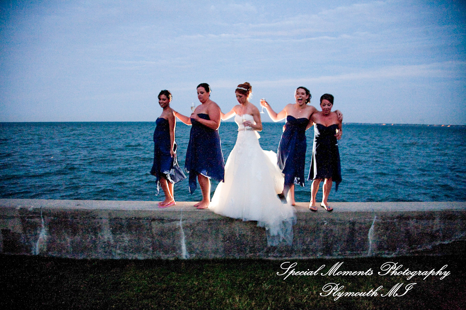 Allison & Christopher at Grosse Pointe War Memorial Grosse Pointe Farms MI wedding photography