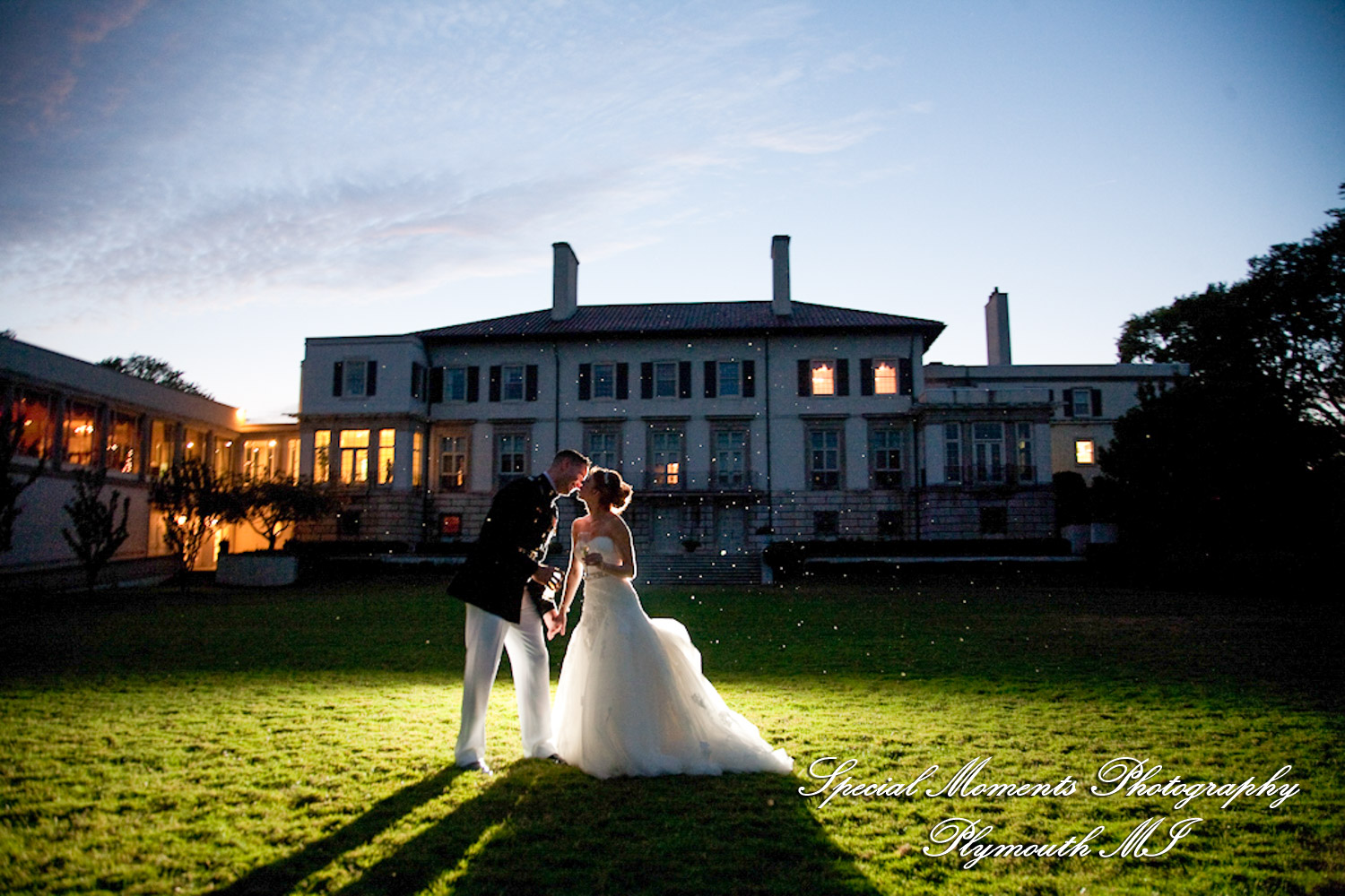 Allison & Christopher at Grosse Pointe War Memorial Grosse Pointe Farms MI wedding photography