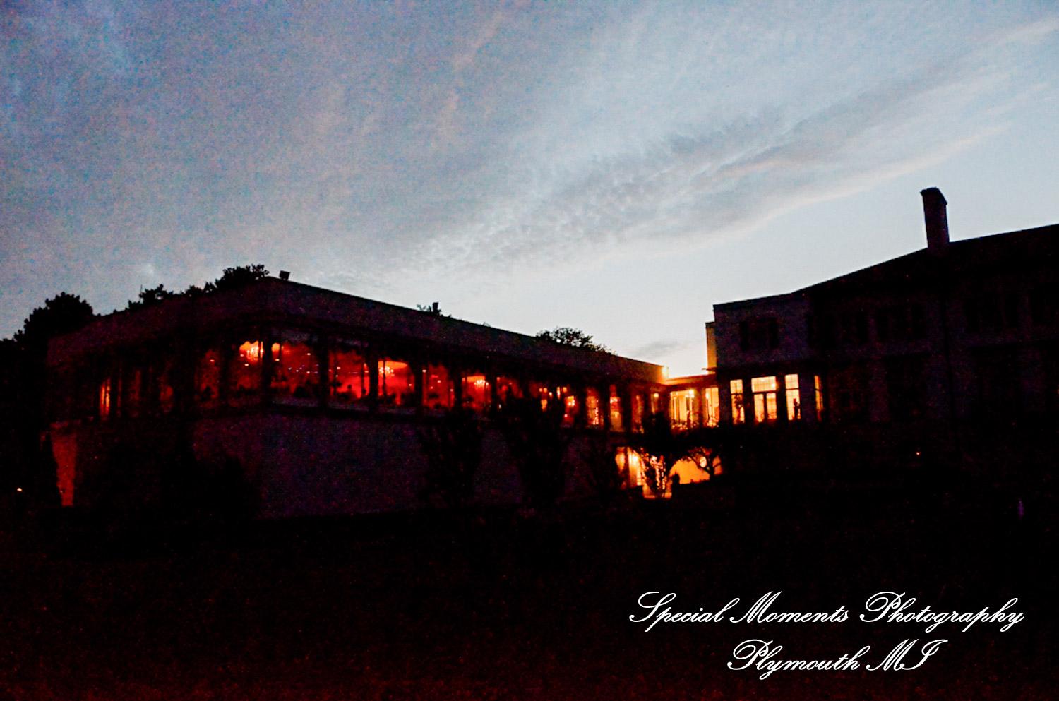 Allison & Christopher at Grosse Pointe War Memorial Grosse Pointe Farms MI wedding photography