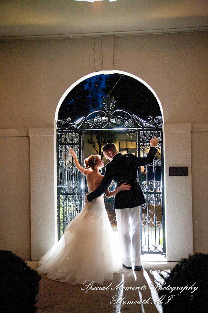 Allison & Christopher at Grosse Pointe War Memorial Grosse Pointe Farms MI wedding photography