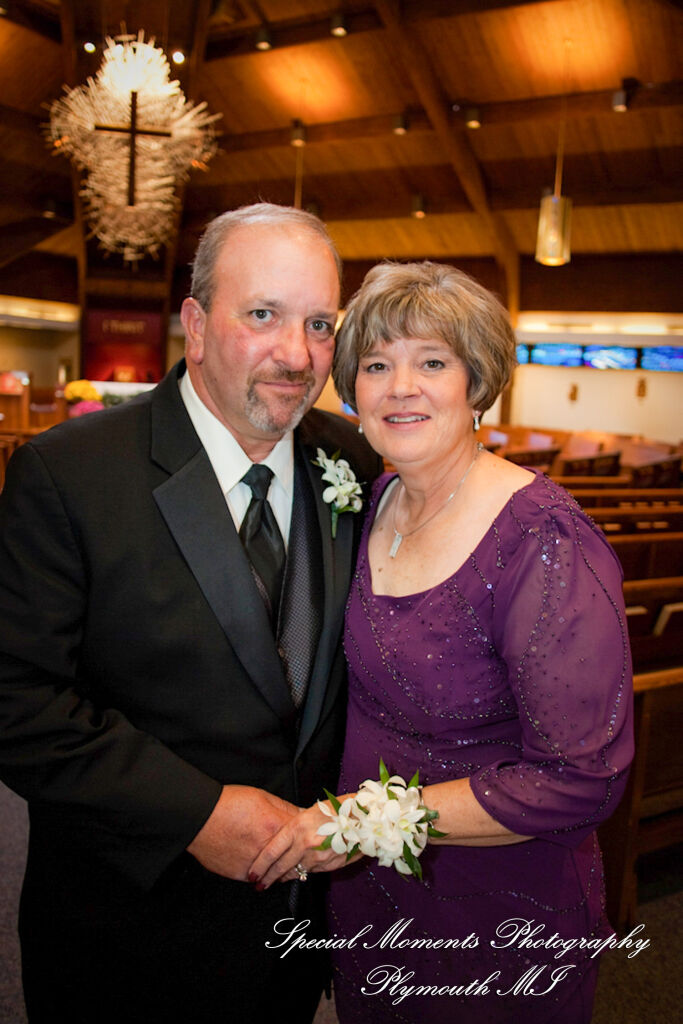 Jennifer & Matt at St. Anastasia Troy MI wedding photography