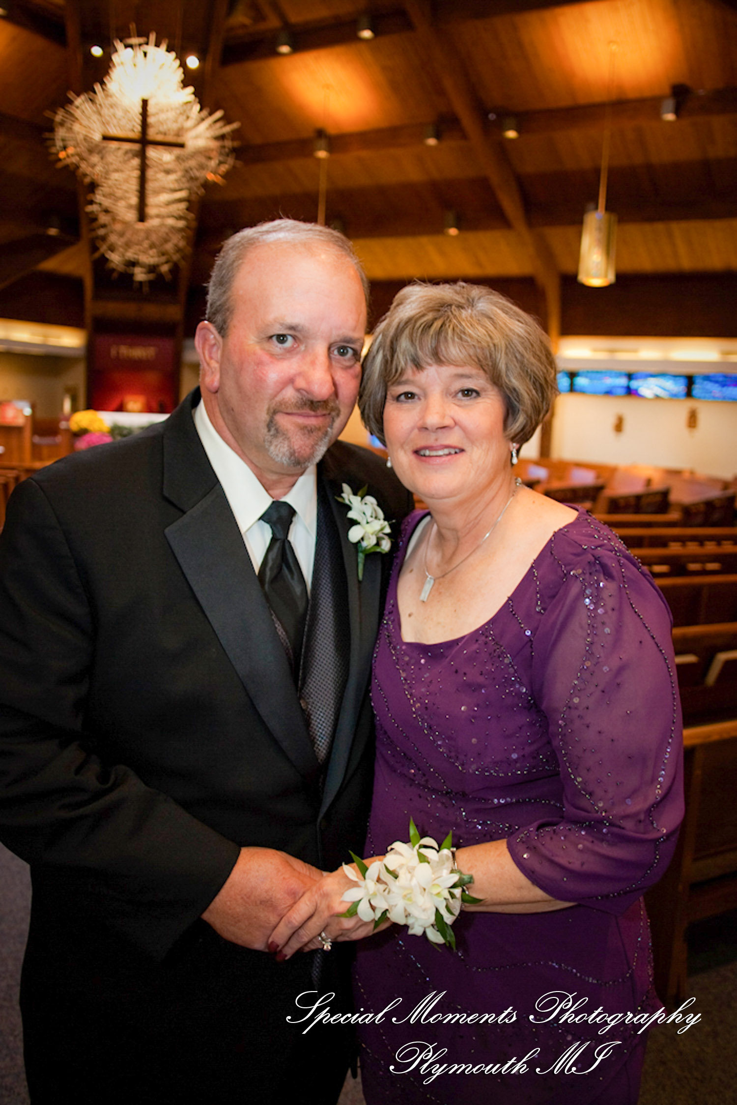 Jennifer & Matt at St. Anastasia Troy MI wedding photography