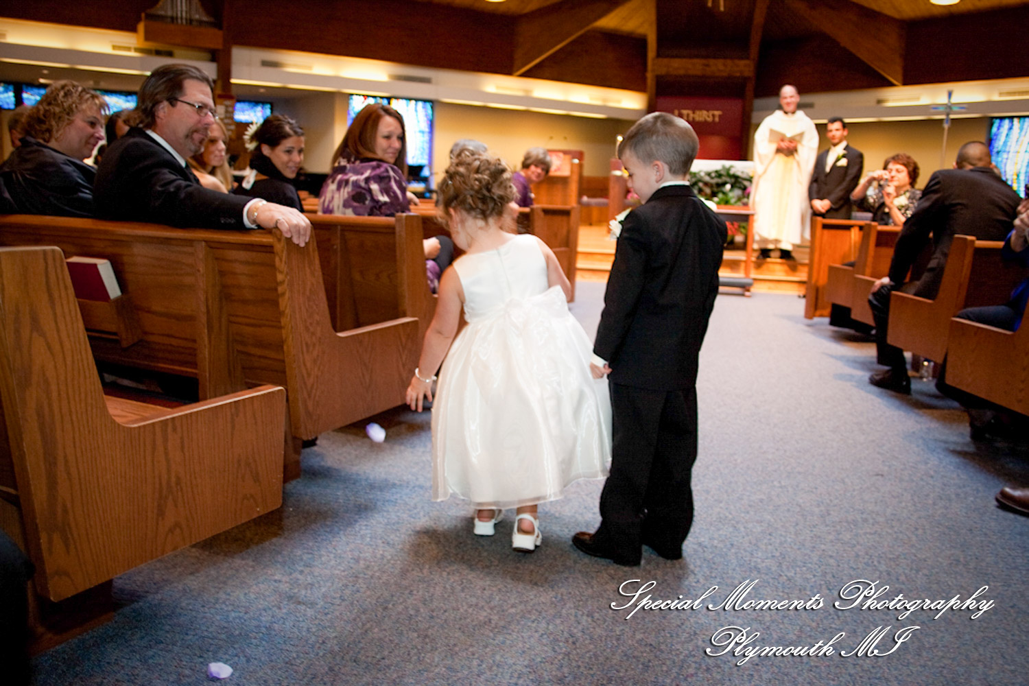 Jennifer & Matt at St. Anastasia Troy MI wedding photography