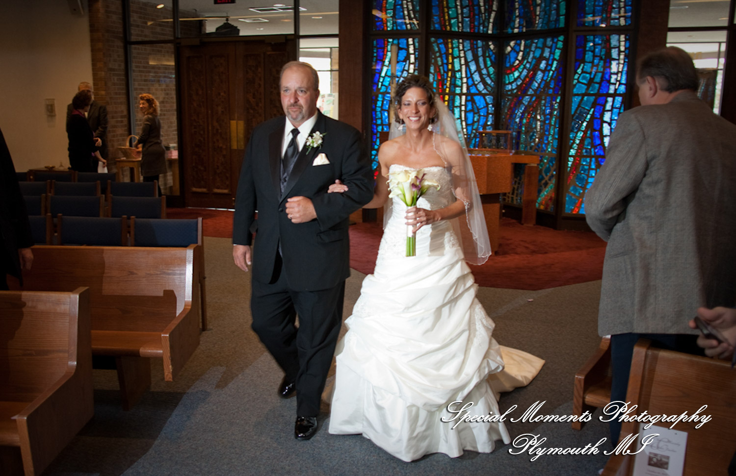Jennifer & Matt at St. Anastasia Troy MI wedding photography