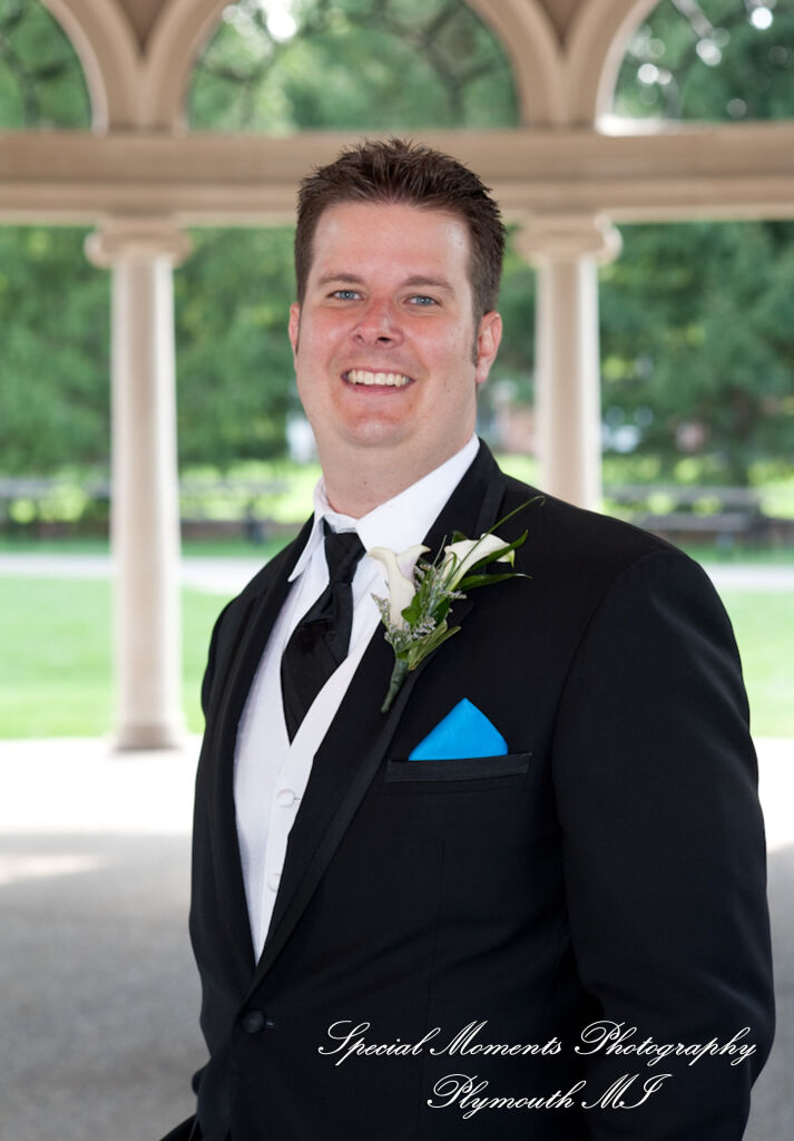 Jen & Thomas at George George Memorial Park Clinton Twp. MI wedding photography