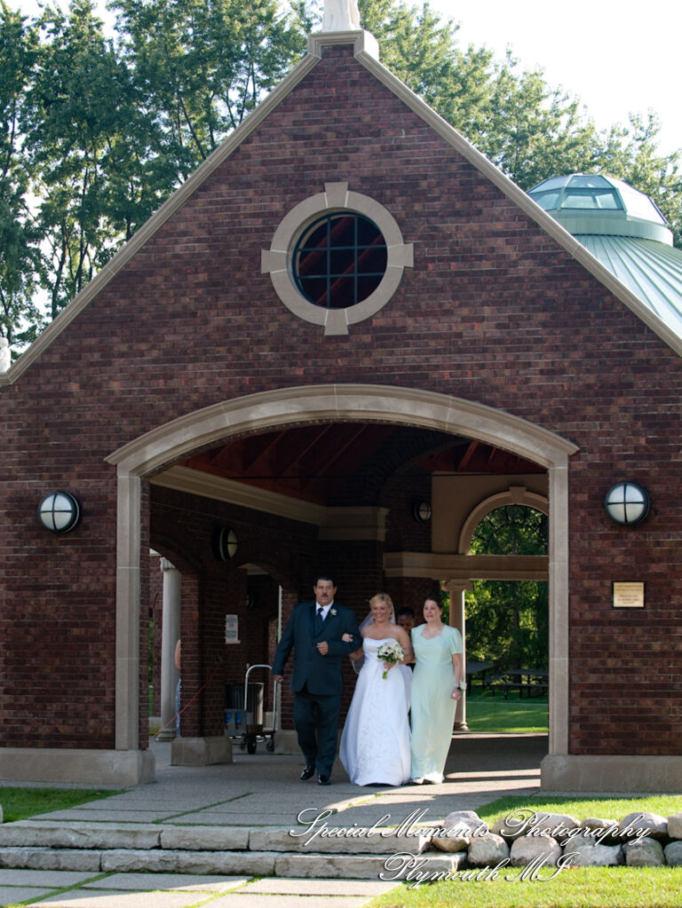Jen & Thomas at George George Memorial Park Clinton Twp. MI wedding photography