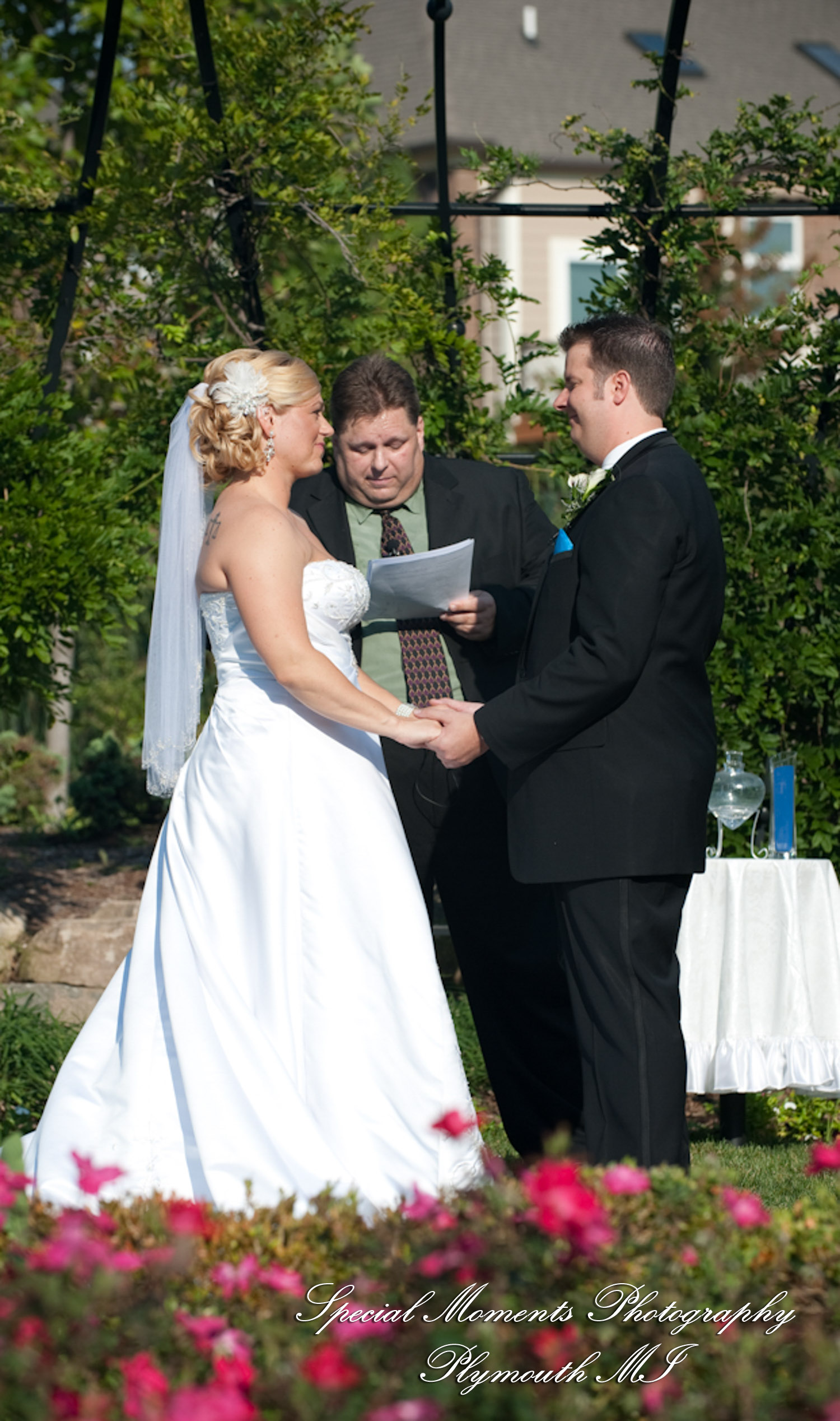 Jen & Thomas at George George Memorial Park Clinton Twp. MI wedding photography