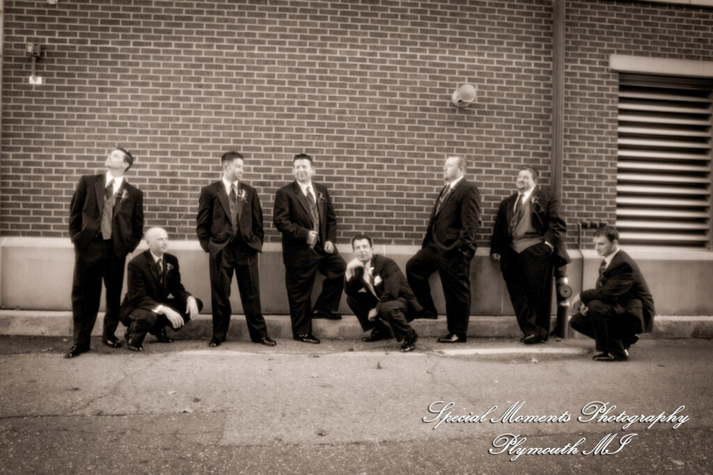 Jennifer & Matt at Glen Oaks Golf Club Farmington Hills MI wedding photography