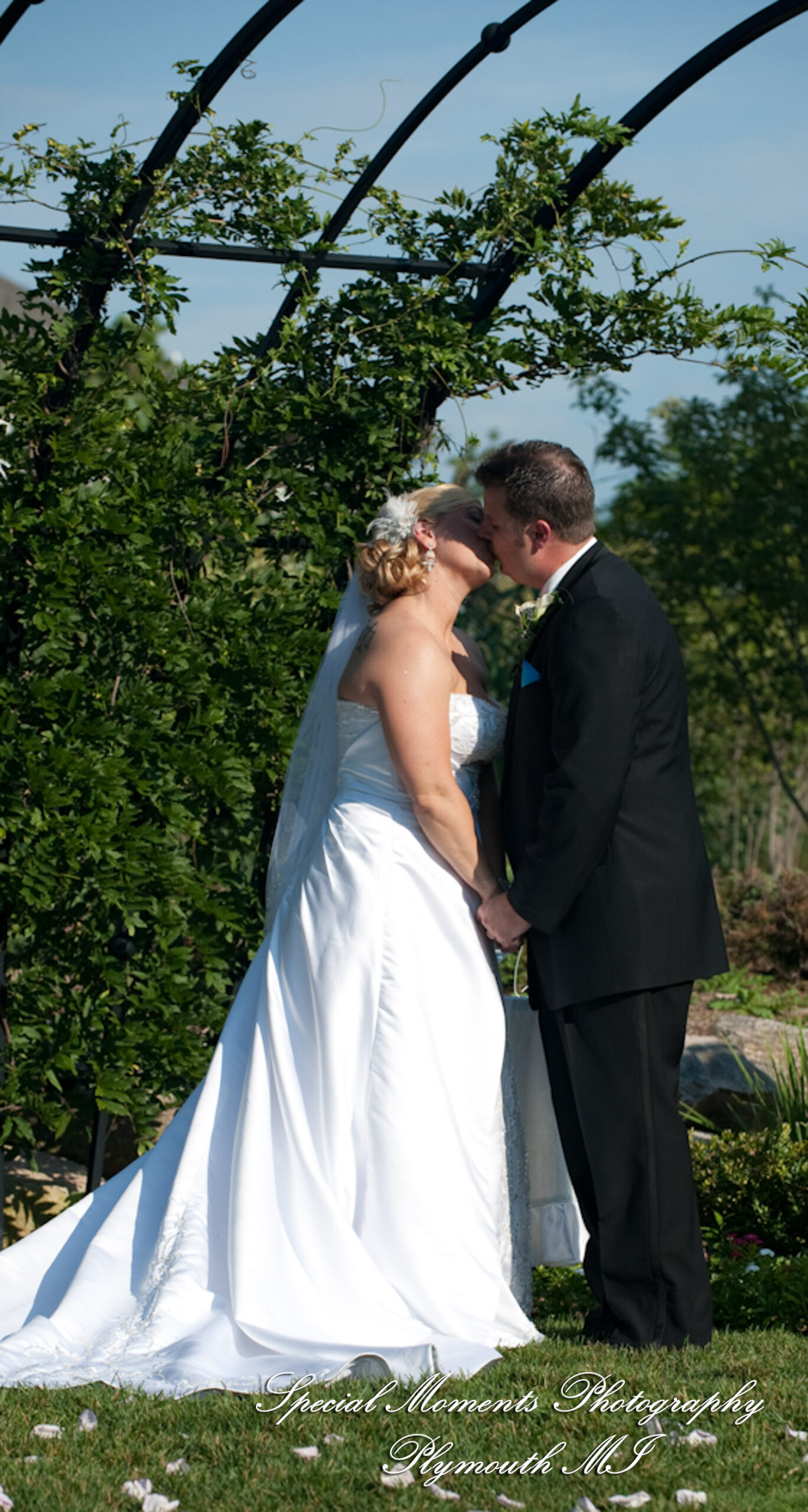Jen & Thomas at George George Memorial Park Clinton Twp. MI wedding photography