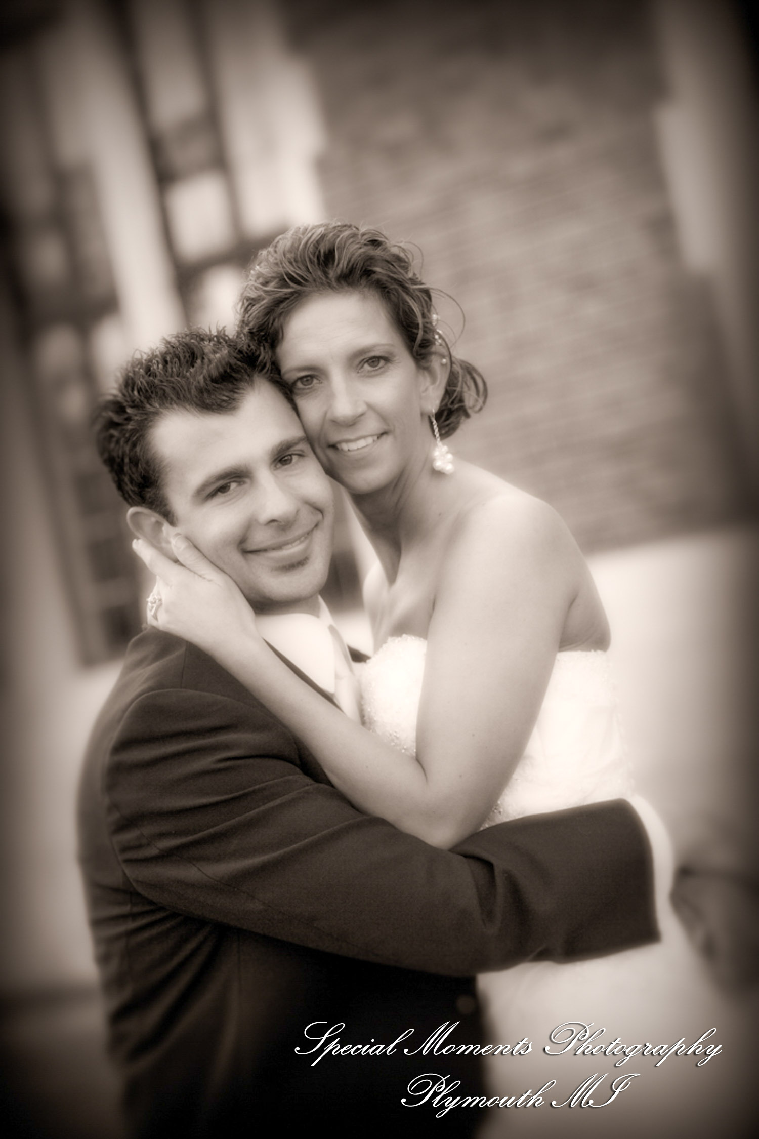 Jennifer & Matt at Glen Oaks Golf Club Farmington Hills MI wedding photography