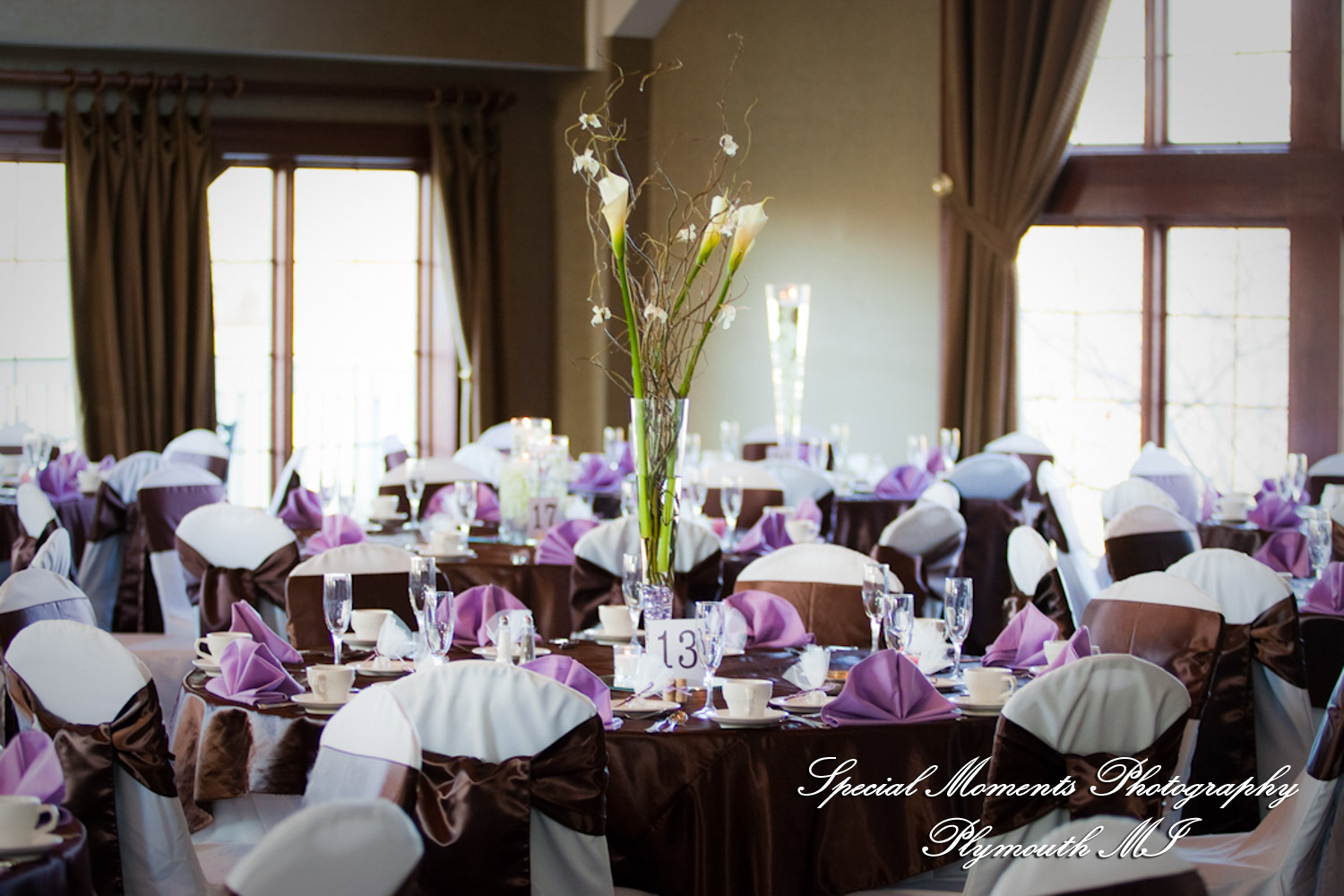 Jennifer & Matt at Glen Oaks Golf Club Farmington Hills MI wedding photography