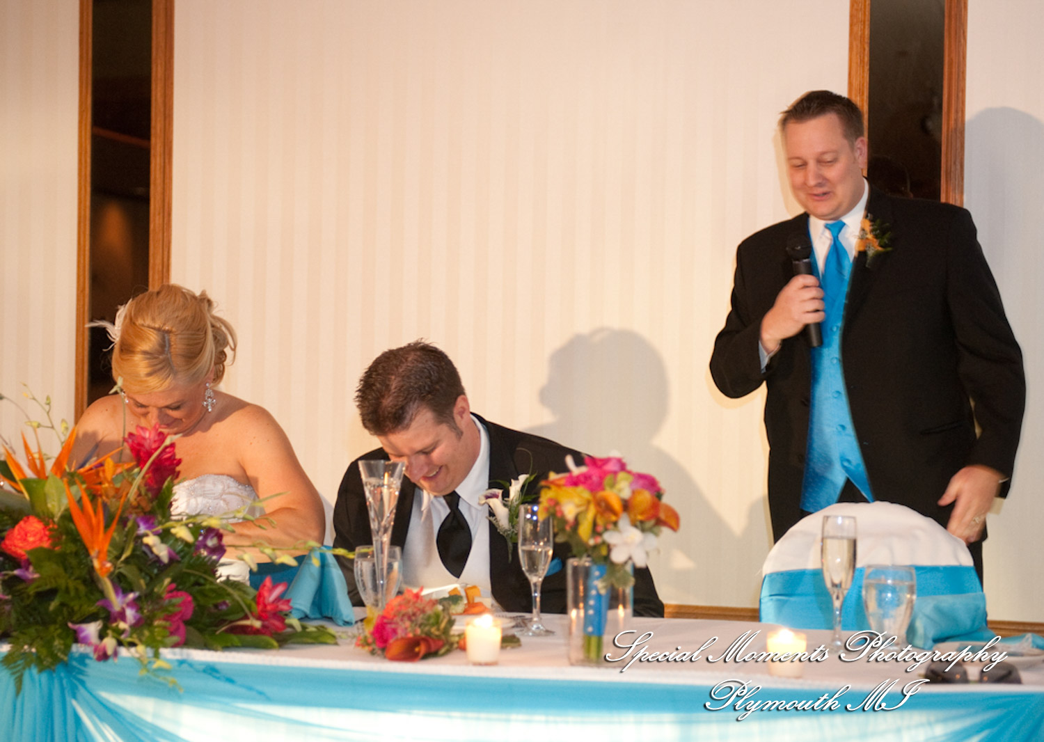 Jen & Thomas at Mirage Banquet Hall Clinton Twp. MI wedding photography