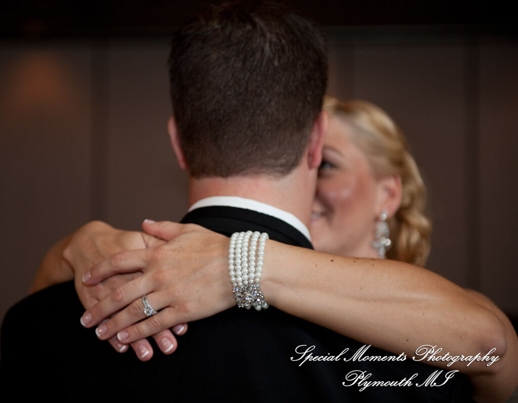 Jen & Thomas at Mirage Banquet Hall Clinton Twp. MI wedding photography