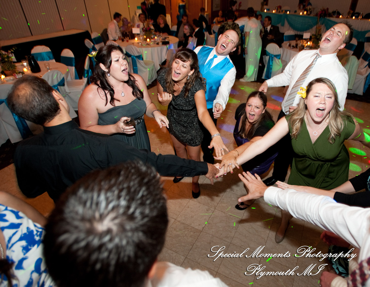 Jen & Thomas at Mirage Banquet Hall Clinton Twp. MI wedding photography
