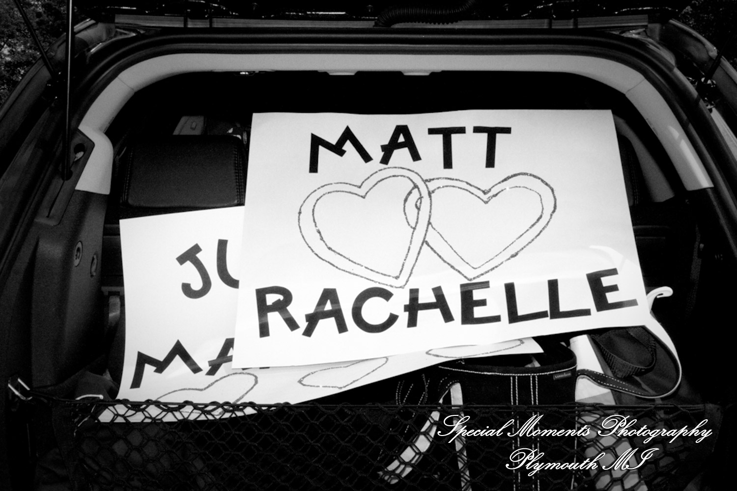 Rachelle & Matthew at Grosse Pointe Academy Chapel Grosse Pointe Farms MI wedding photography